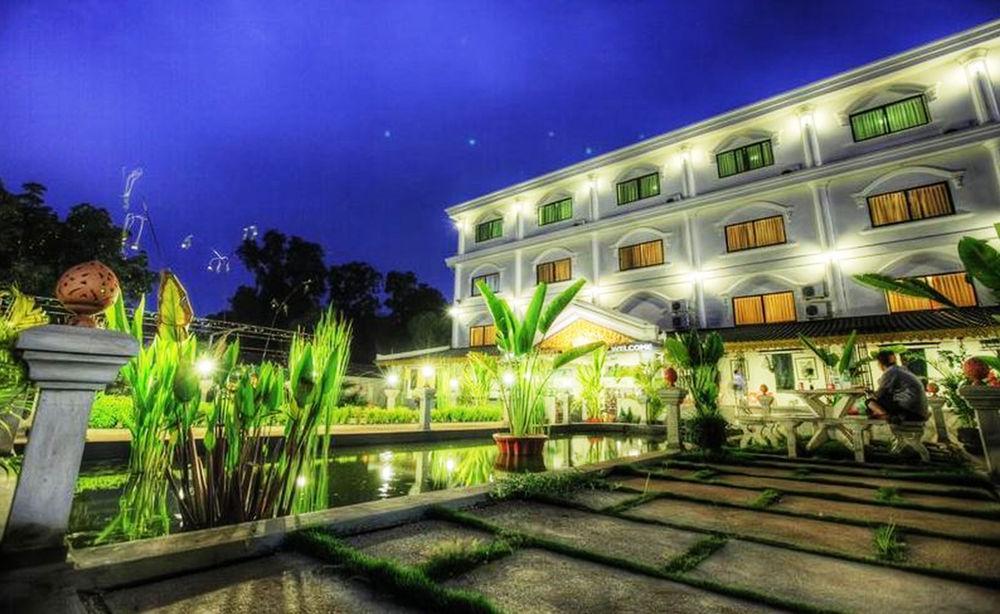 Galaxy Angkor Boutique Hotel Siem Reap Bagian luar foto