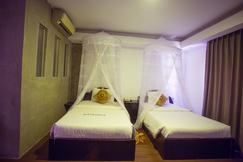 Galaxy Angkor Boutique Hotel Siem Reap Bagian luar foto