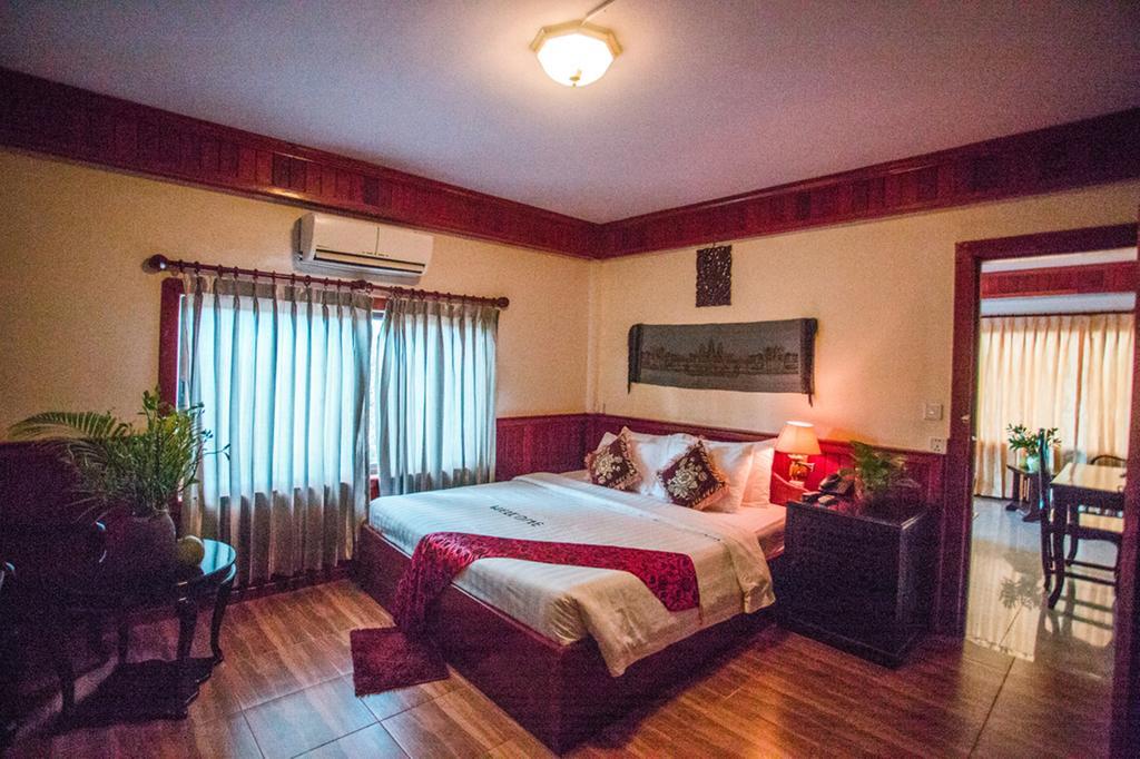Galaxy Angkor Boutique Hotel Siem Reap Bagian luar foto