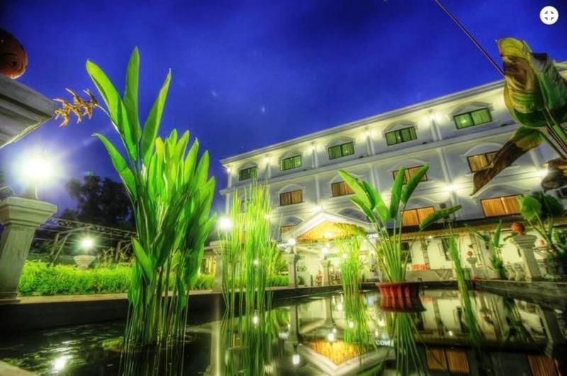 Galaxy Angkor Boutique Hotel Siem Reap Bagian luar foto