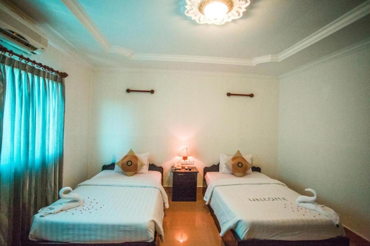 Galaxy Angkor Boutique Hotel Siem Reap Bagian luar foto